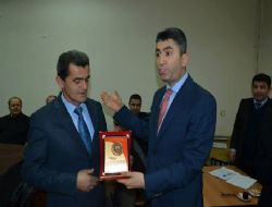 Yolunu Sen Yap Demek �ok �ncitici