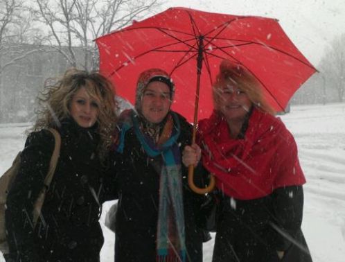 G�rele'de yo�un kar ya���� s�r�yor