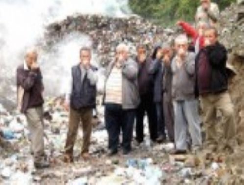 ��P TES�S�NE KAR�I M�T�NGE DAVET