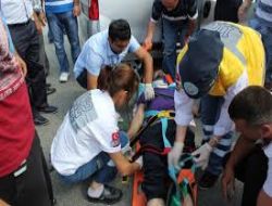 Fla�,G�rele'de Feci Kaza,Hem�ire A��r Yaral�