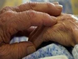 Emeklilere hastalanmak yasak